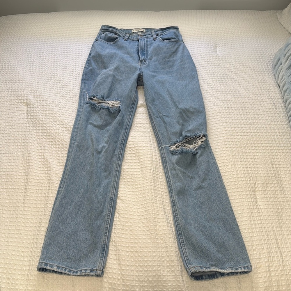 Abercrombie & Fitch Curve Love Ultra High Rise 90s Straight Jeans